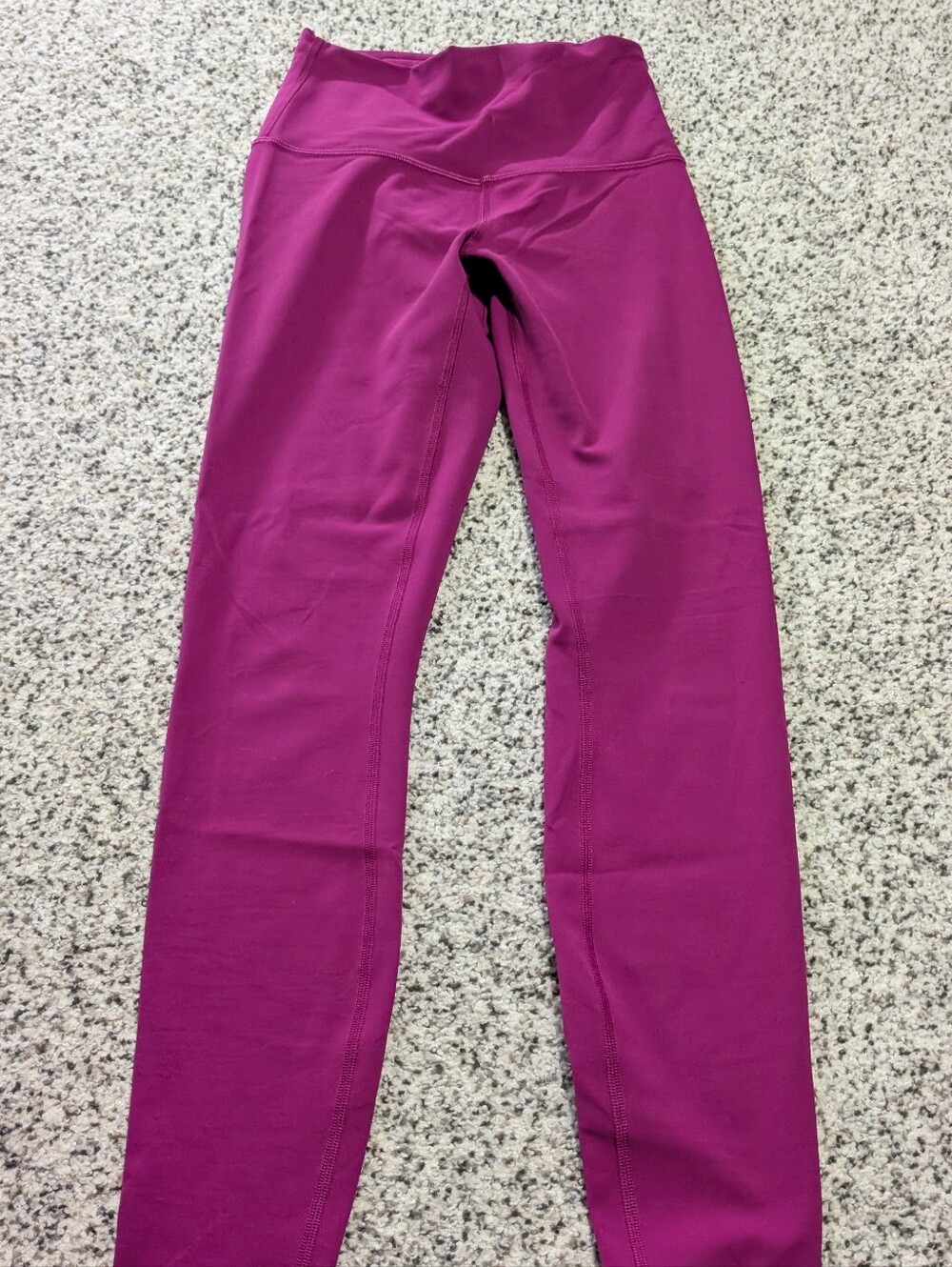 Magenta Lululemon Wunder Train Leggings